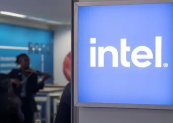 Jo vetëm kompjuter, Intel do jetë prodhuesi edhe i procesorit brenda telefonit tuaj