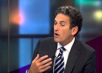 I dërguari special amerikan në Tiranë – Detajet