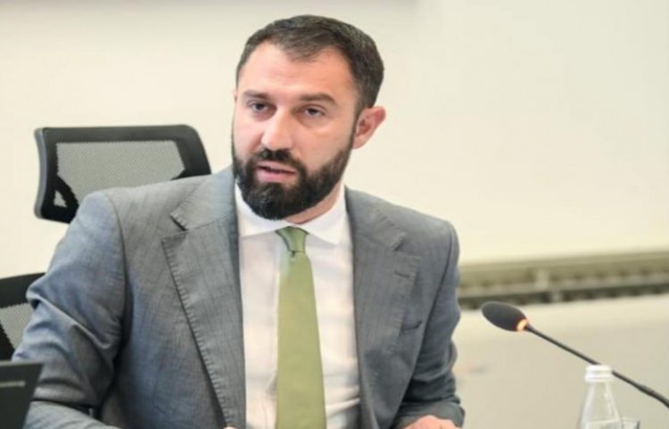 Krasniqit nuk i përgjigjet ‘Ekipi Menaxhues’ për Asociacionin