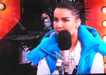 Duke u tallur te varri i stërgjyshes, Megi Pojani: Babi im është…