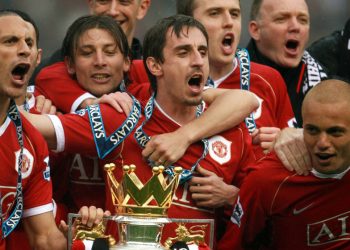 “Shkatërrojeni Cityn”/ Legjenda e United motivon Arsenalin