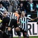 Newcastle fiton ndaj Manchester United