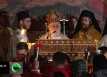 Pashkët ortodokse, besimtarët kremtuan ringjalljen e Krishtit