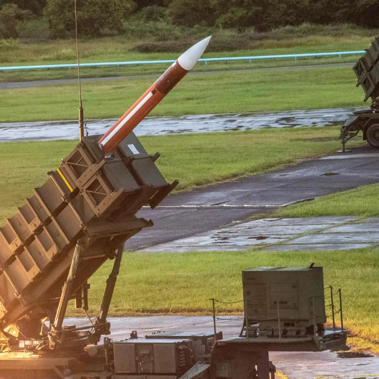 “Patriotët” zbarkojnë më në fund në Ukrainë