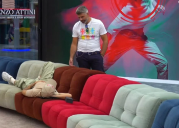 Efi dhe Qetsori vendosin bast: Të jap 5 mijë euro…