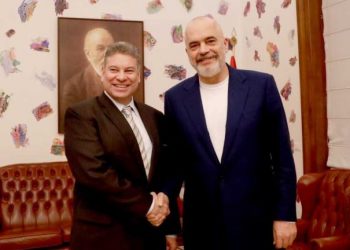 Gabriel Escobar takon Ramën, ja axhenda e tij