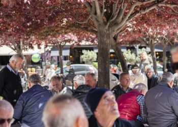 Alarmon OBSH: Shqipëria ka problematikën më të madhe me kariesin dentar