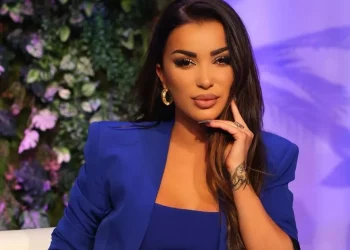 Moderatorja tregon si do të sillej po të ishte brenda BBVIP