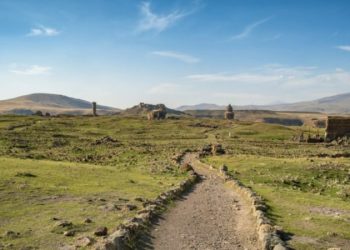 Çfarë ishte Rruga e Mëndafshit dhe ç’ndodhi me të?