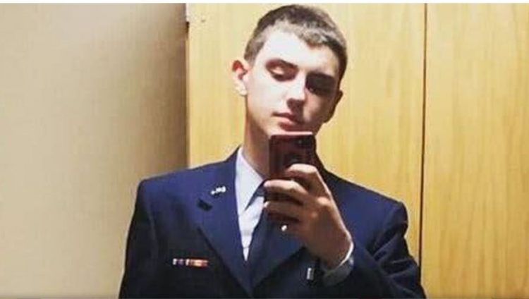 Nxori sekret shtetëror? Arrestohet anëtari i Gardës Kombëtare Amerikane