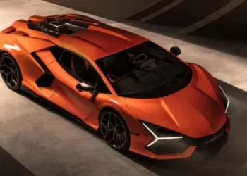 Lamborghini prezanton superveturën revolucionare