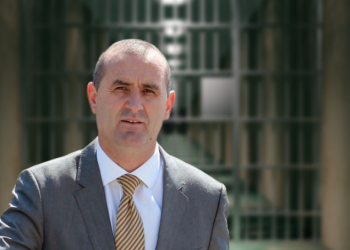 Ulsi Manja rikthen amnistinë si premtim elektoral