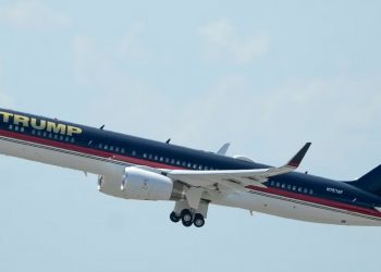 Donald Trump del para gjykatës? Mbërrin në New York