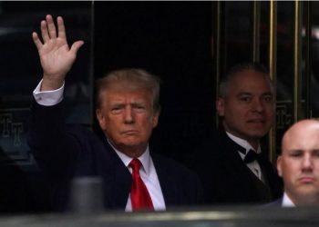 FOTO/ Pamje brenda ndërtesës së gjyqit ku po qëndron Trump