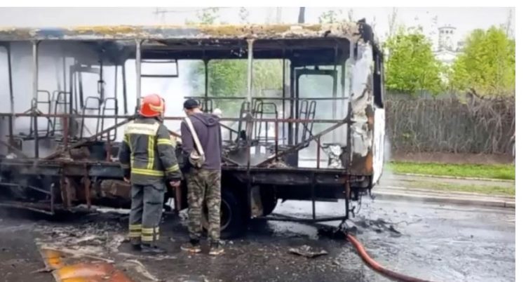 Sulm me armë në Donetsk, 7 të vrarë (VIDEO)