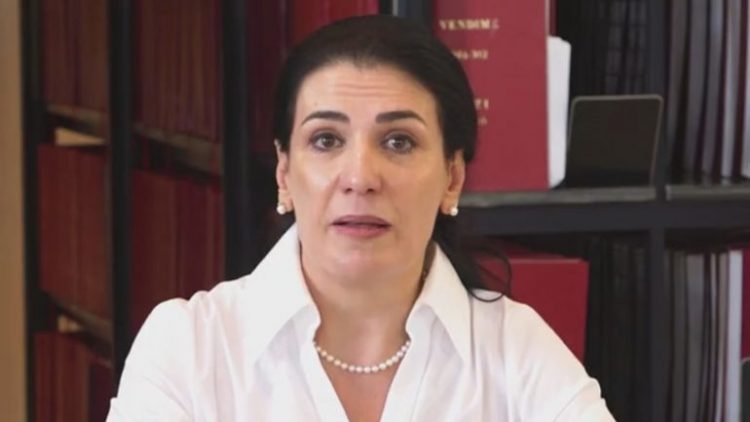 Absurd AKSHI/ Tender 7 mln euro për SMS, fituesi nuk është operator celular