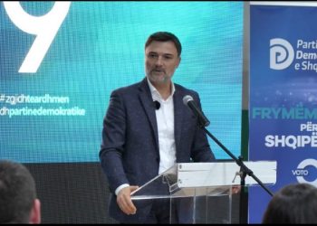 Alibeaj nga Fushë-Kruja nuk kursen akuzat për asnjë