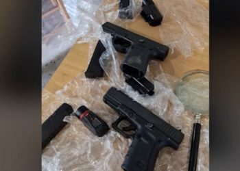 Armët e kapura në Durrës, ja çfarë shkruan media angleze