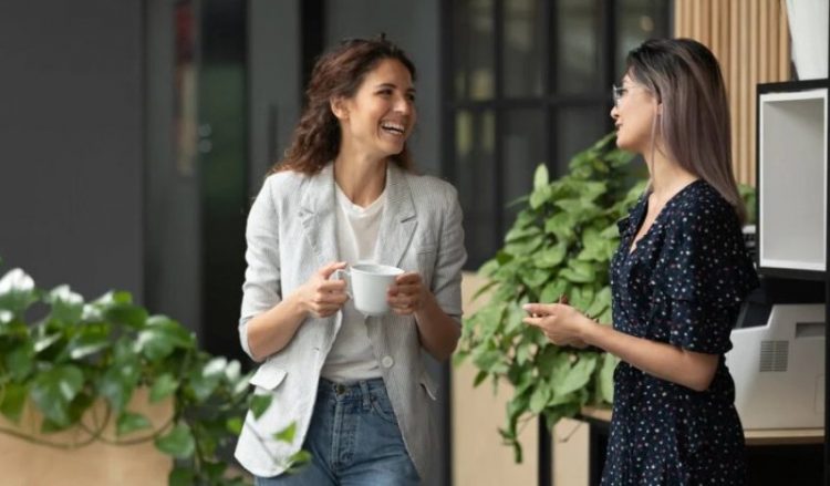 Ja si të perfeksiononi aftësitë tuaja sociale