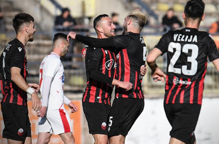 Superliga e RMV-së/ Ekipet shqiptare nuk kanë mëshirë për askënd