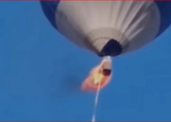 Balona merr flakë në ajër, çifti humb jetën tragjikisht