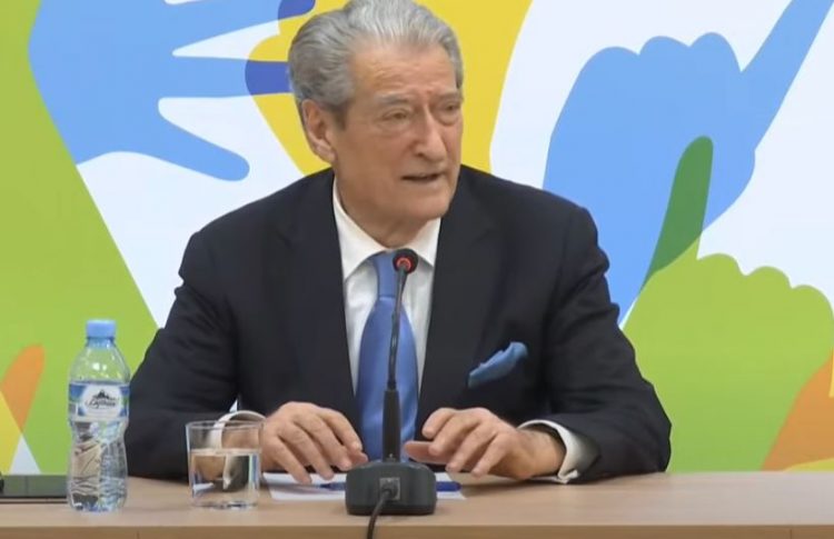 Berisha: Rama po dridhet, është në përpëlitjet e tij të fundit