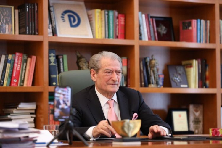 Berisha: Rilindja urbane, projekti më i tmerrshëm për vjedhjet