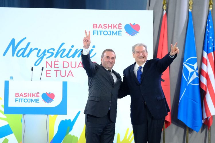 Berisha bëri thirrje që “Shqipëria të mos braktiset”