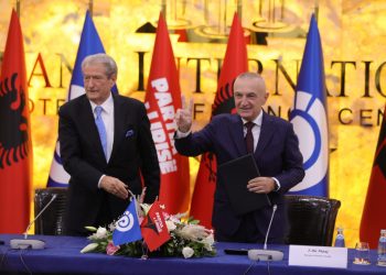 Koalicioni “Bashkë Fitojmë” çel sot zyrtarisht fushatën elektorale