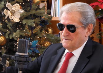 VIDEO/“Përtej Politikës”, Berisha rrëfen momente nga fëmijëria