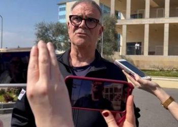 Mjekët, informacion mediave për shëndetin e “Berluscës”