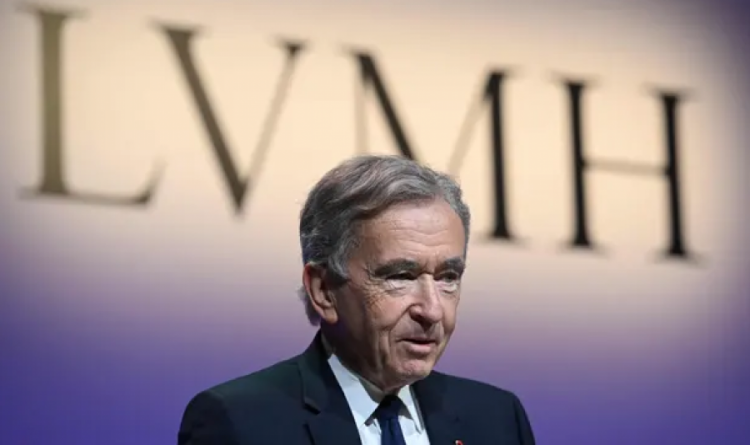 Kryeson në botë, pasuria e Arnault arrin mbi 200 miliardë dollarë