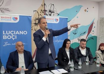 Boçi me qytetarët: Me paratë e taksave tona po paguajmë vdekjen