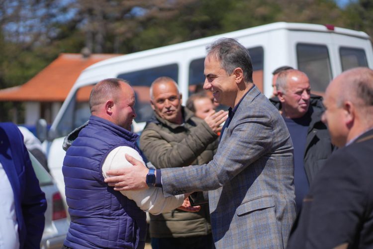 Boçi nga Gjinari: Rama dhe LLatja i gënjyen, ne do ta ndryshojmë