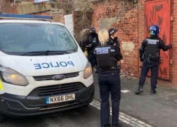 ‘Shtëpi bari’, arrestohen dy shqiptarë në Britani