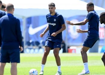 Silvinjo kryqëzon gishtat, rikthehet në stërvitje Broja