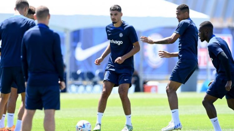 Silvinjo kryqëzon gishtat, rikthehet në stërvitje Broja