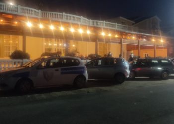 Të shtëna me armë në Durrës – Detajet e para