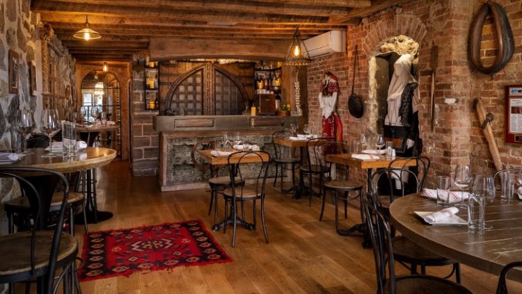 Restoranti me gatime shqiptare, ndër 100 më të mirët në New York