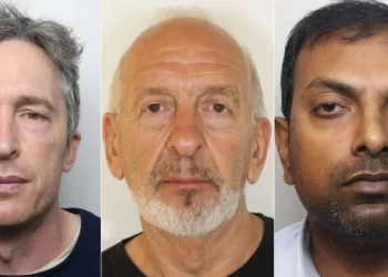 Trafikoi shqiptarët, dënohet 7 vite burg piloti anglez (EMRAT)