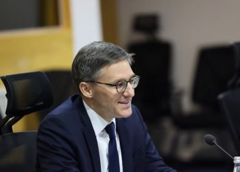 Asociacioni, Chollet e cilëson “nevojë urgjente” themelimin e tij