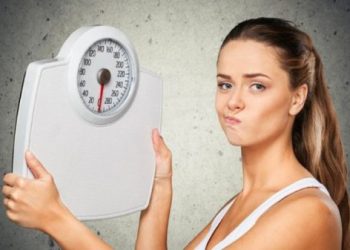 4 gabimet që bëni kur nisni dietën për të rënë nga pesha