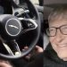 VIDEO/ Bill Gates befasohet gjatë shëtitjes me makinën autonome