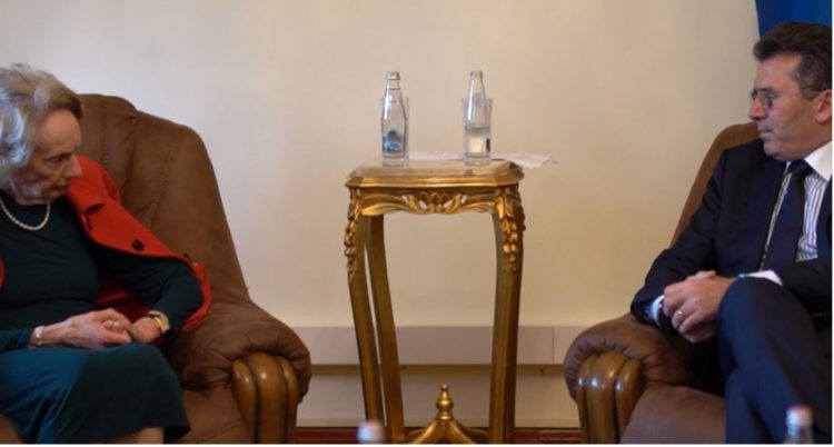 Mediu pret Glover: Ka probleme të shumta, duhet monitorim