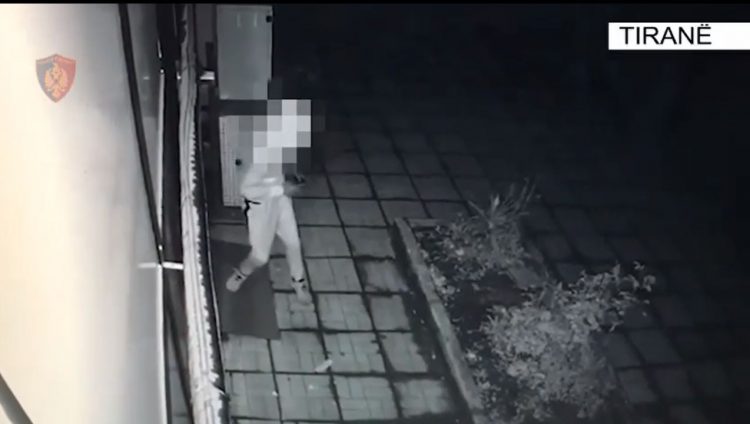 Kapen hajdutët serialë në Tiranë, vidhnin në biznese