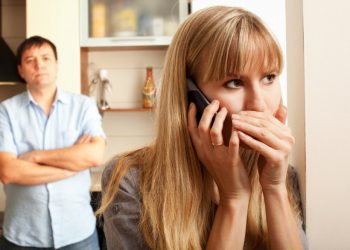 Tre arsyet pse tradhtojnë gratë