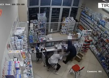 Vidhte farmacitë gjatë natës, arrestohet 37-vjeçari (VIDEO)