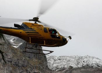 Orteku i borës zë poshtë turistët, 4 të vdekur në Francë