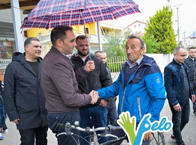 Blushi në krah të Këlliçit: Qytetarët ndihen të mashtruar