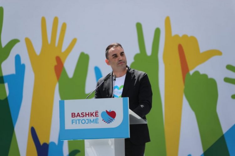 Këlliçi hap fushatën nga ‘Air Albania’: Zhvillim për Tiranën